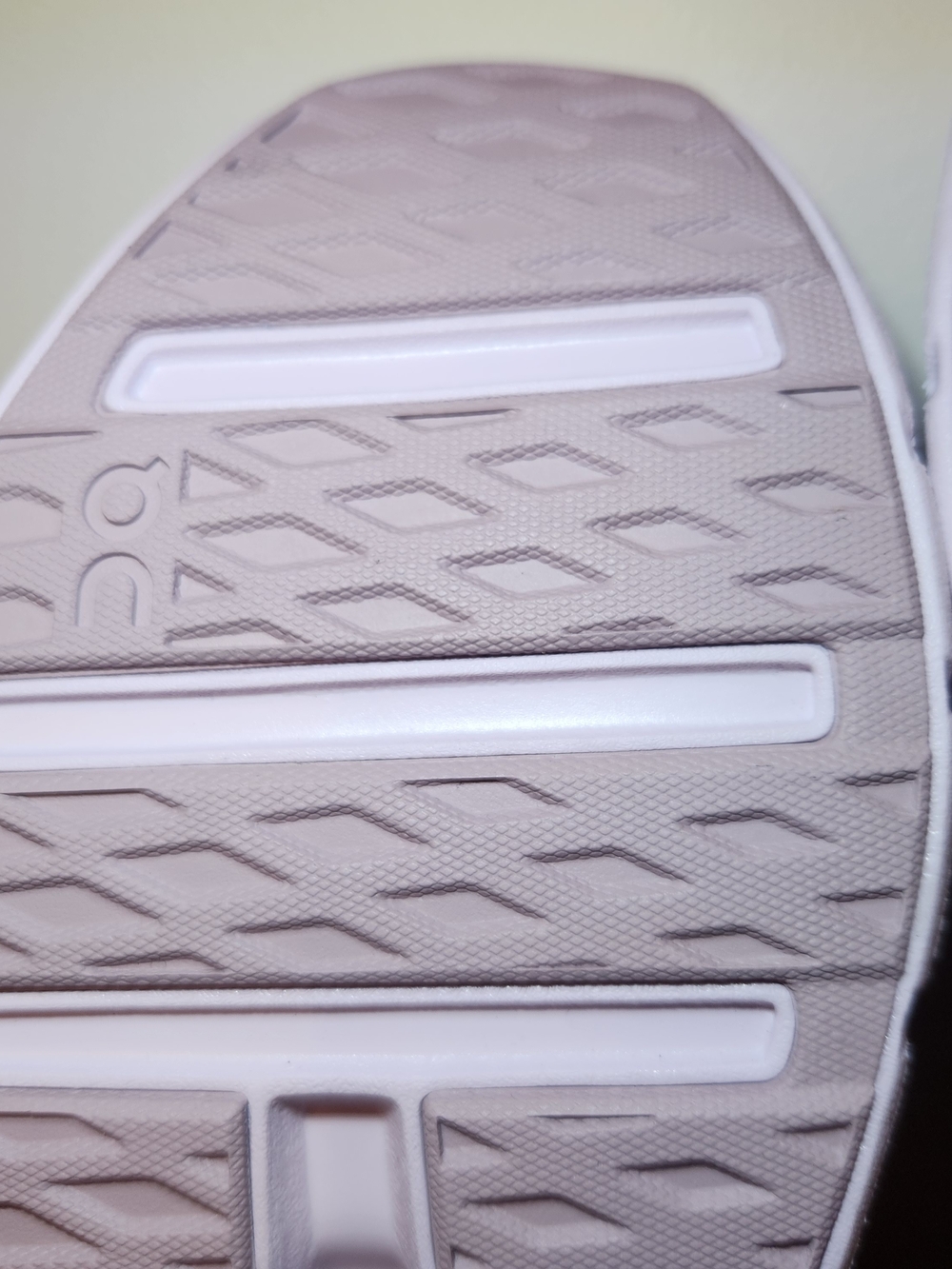 On Cloudtilt Running Shoes Womens Size 9 - Picture 4 of 10